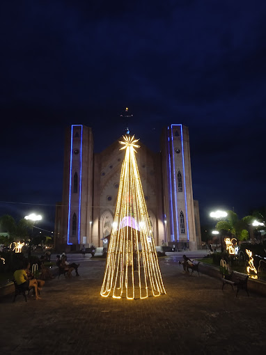Bom Jesus da Lapa + Correntina + Chapada Diamantina: Pratinha e Gruta Lapa Doce