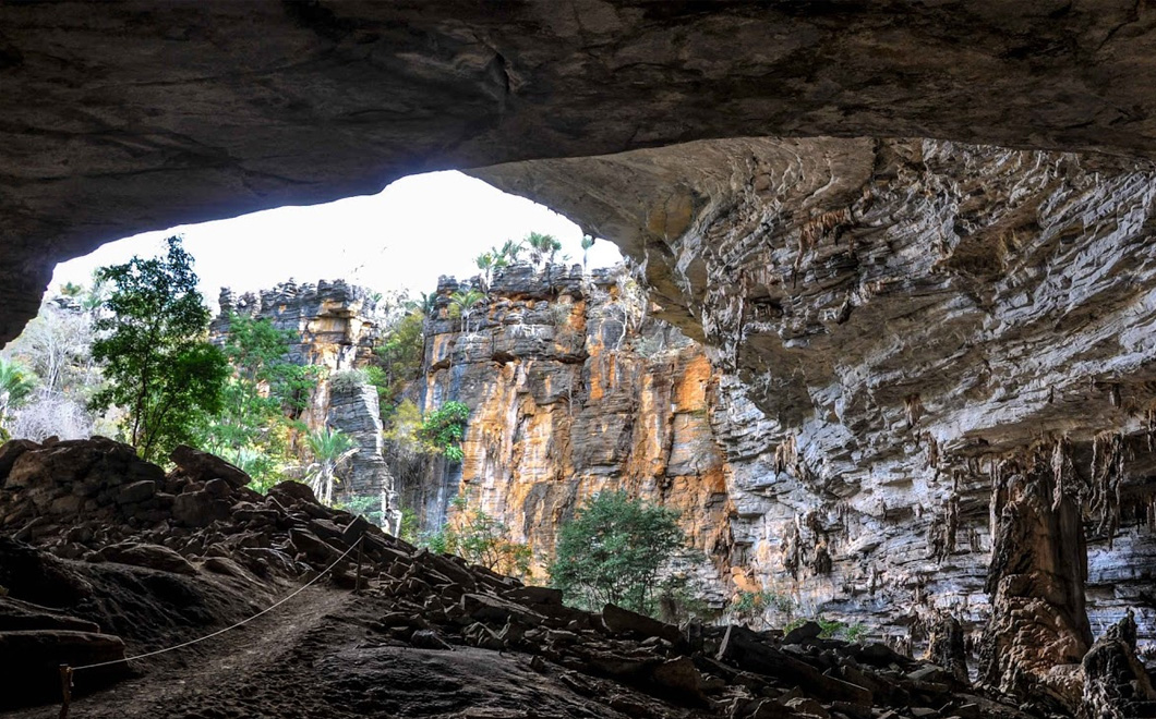 Chapada Diamantina - Lençóis (Pratinha, Morro do Pai Inácio, Poço do Diabo, Gruta da Lapa Doce e Muc