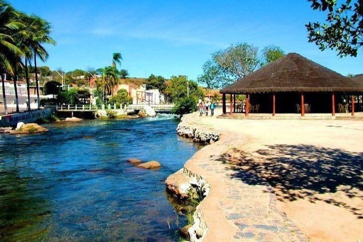 Bom Jesus da Lapa + Correntina + Chapada Diamantina: Pratinha e Gruta Lapa Doce