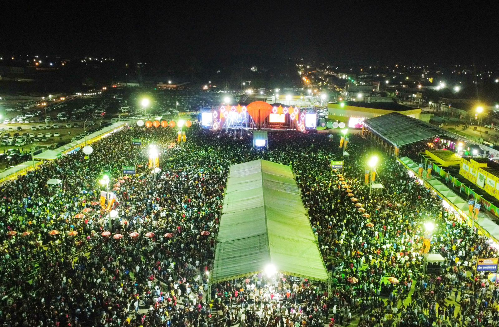 SÃO JOÃO > Cruz das Almas-BA > Bate Volta > Wesley Safadão, Eric Land, Daniel Vieira e muito mais…